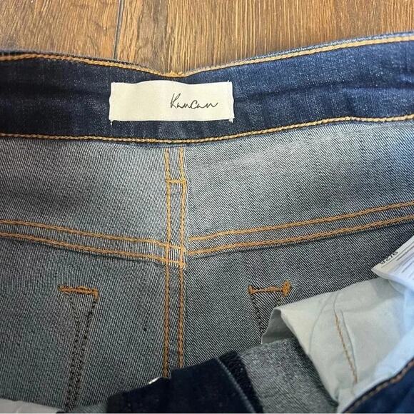 KanCan Frederick High Rise Button Fly Skinny
SZ 9/28 - Picture 7 of 8